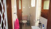 Guest Toilet - 4 square meters of property in Benoni