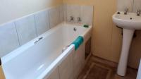 Bathroom 1 of property in Soweto
