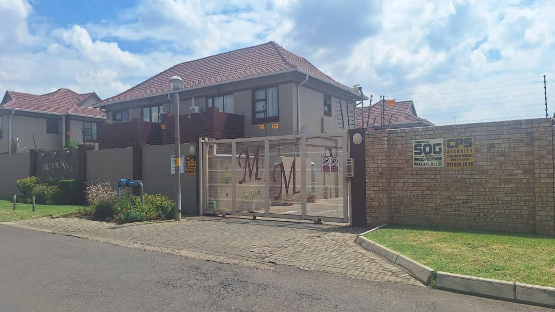 Front View of property in Newmarket Park