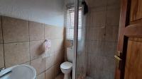 Bathroom 1 - 4 square meters of property in Newmarket Park