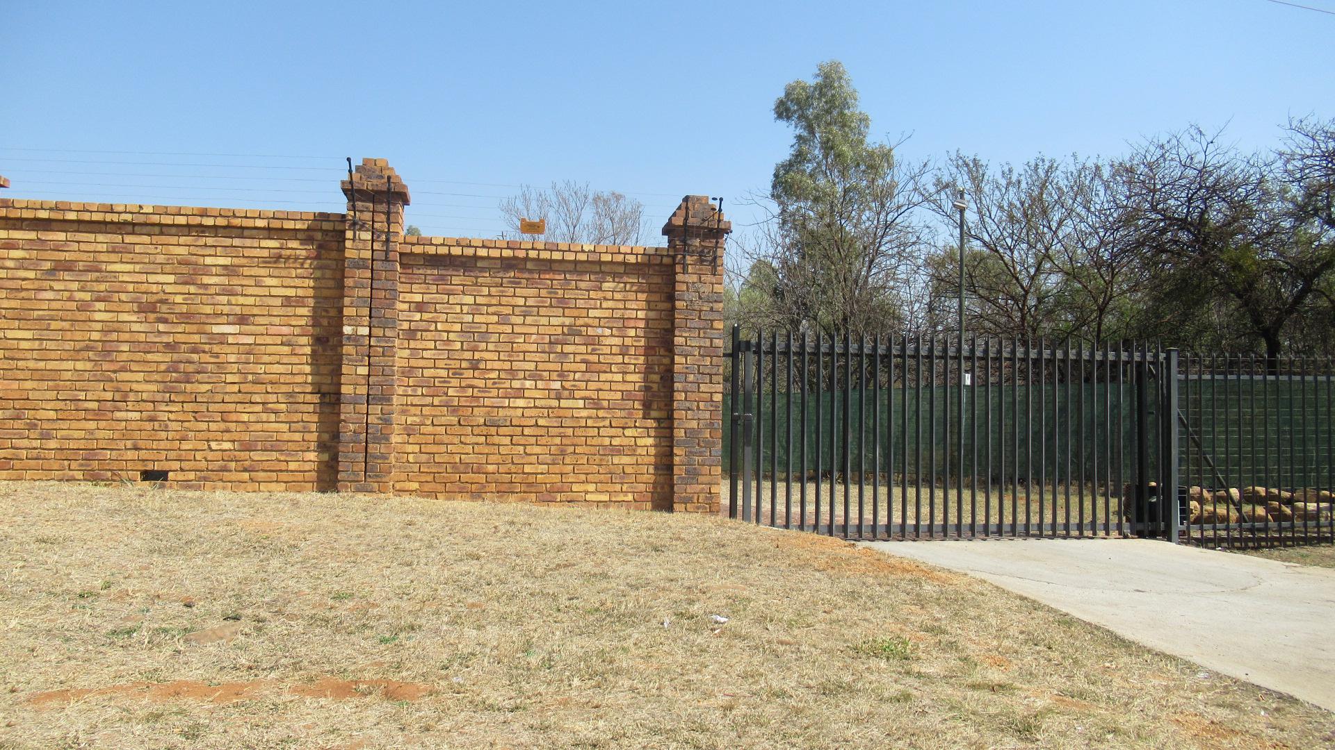 Front View of property in Rustenburg