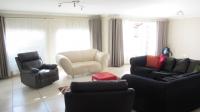Lounges - 77 square meters of property in Wilropark