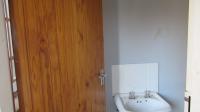Staff Bathroom - 3 square meters of property in Wilropark