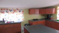 Kitchen - 25 square meters of property in Balfour