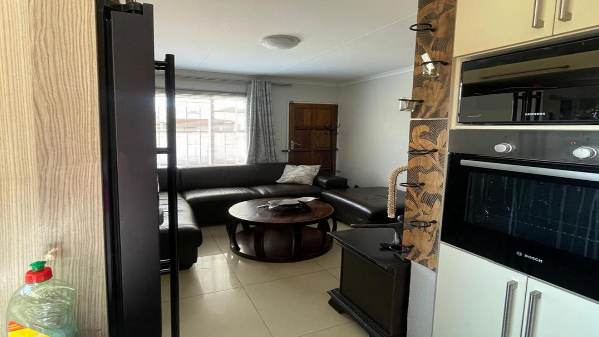 Kitchen of property in Elandspoort