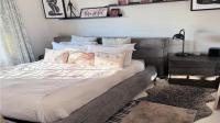 Bed Room 1 of property in Elandspoort