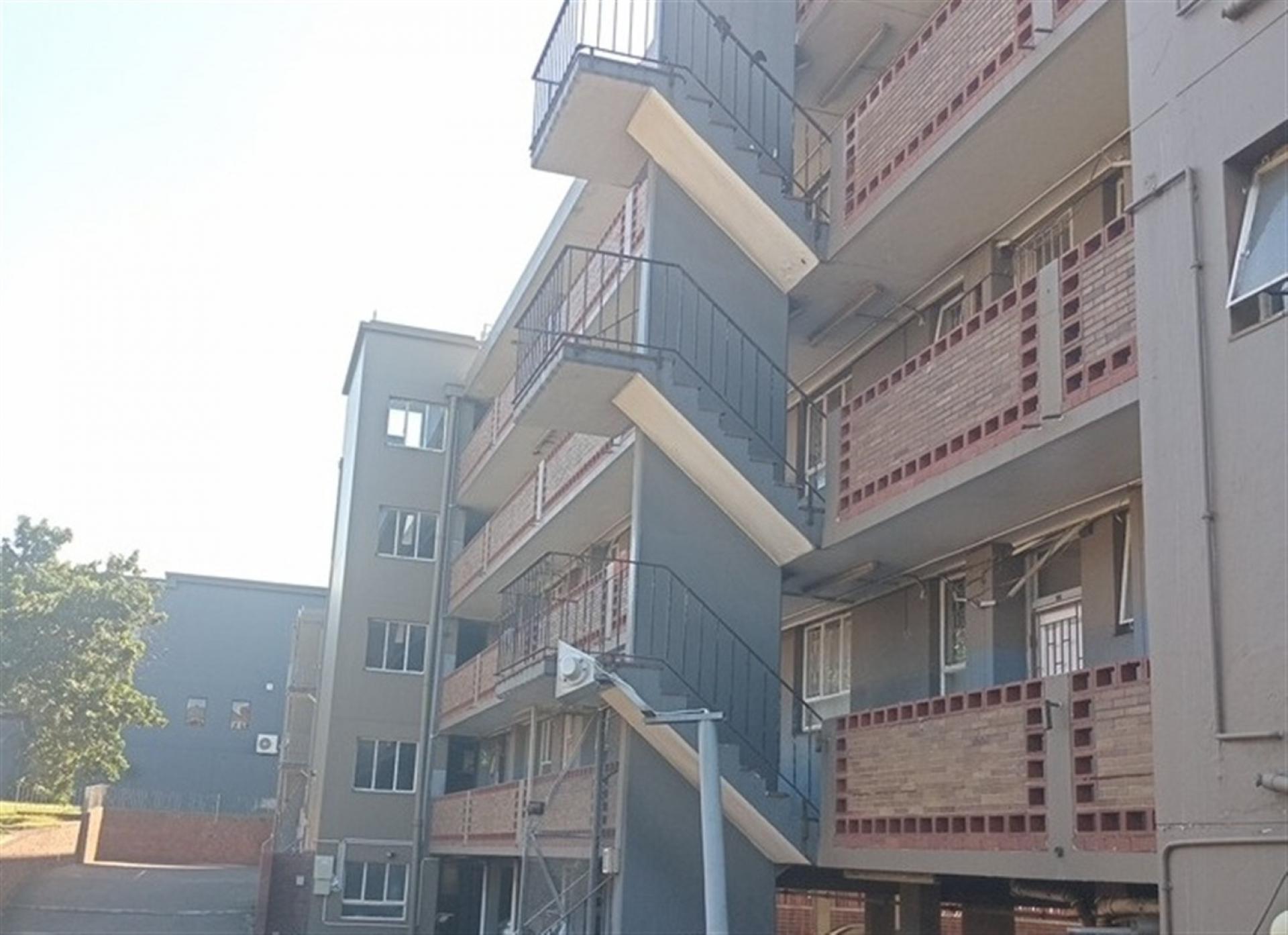 Front View of property in Bulwer (Dbn)