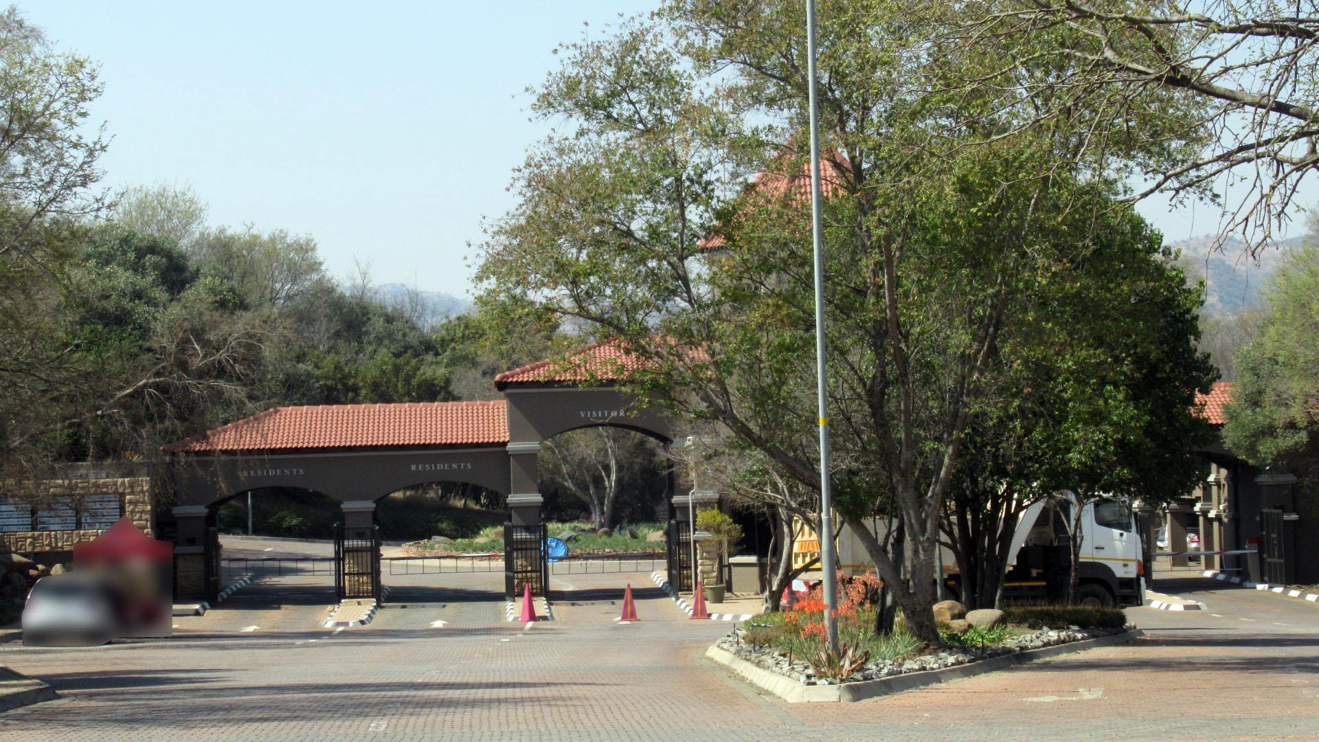 Front View of property in Xanadu Eco Park