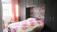 Main Bedroom - 16 square meters of property in Fairbreeze