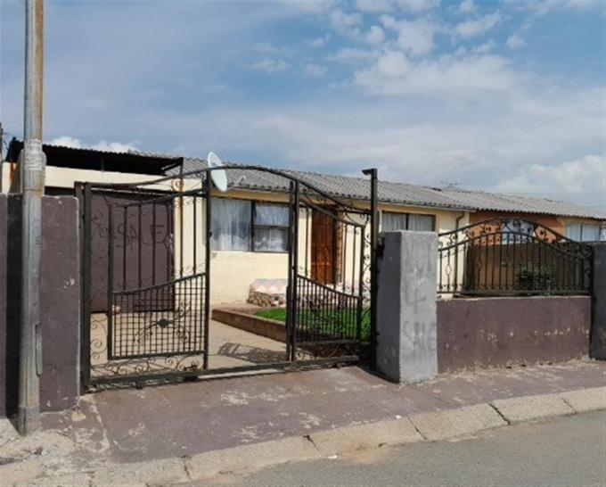 Standard Bank SIE Sale In Execution 2 Bedroom House for Sale in Meadowlands - MR524070