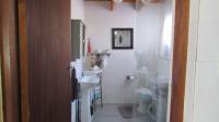 Bathroom 1 - 6 square meters of property in Hibberdene