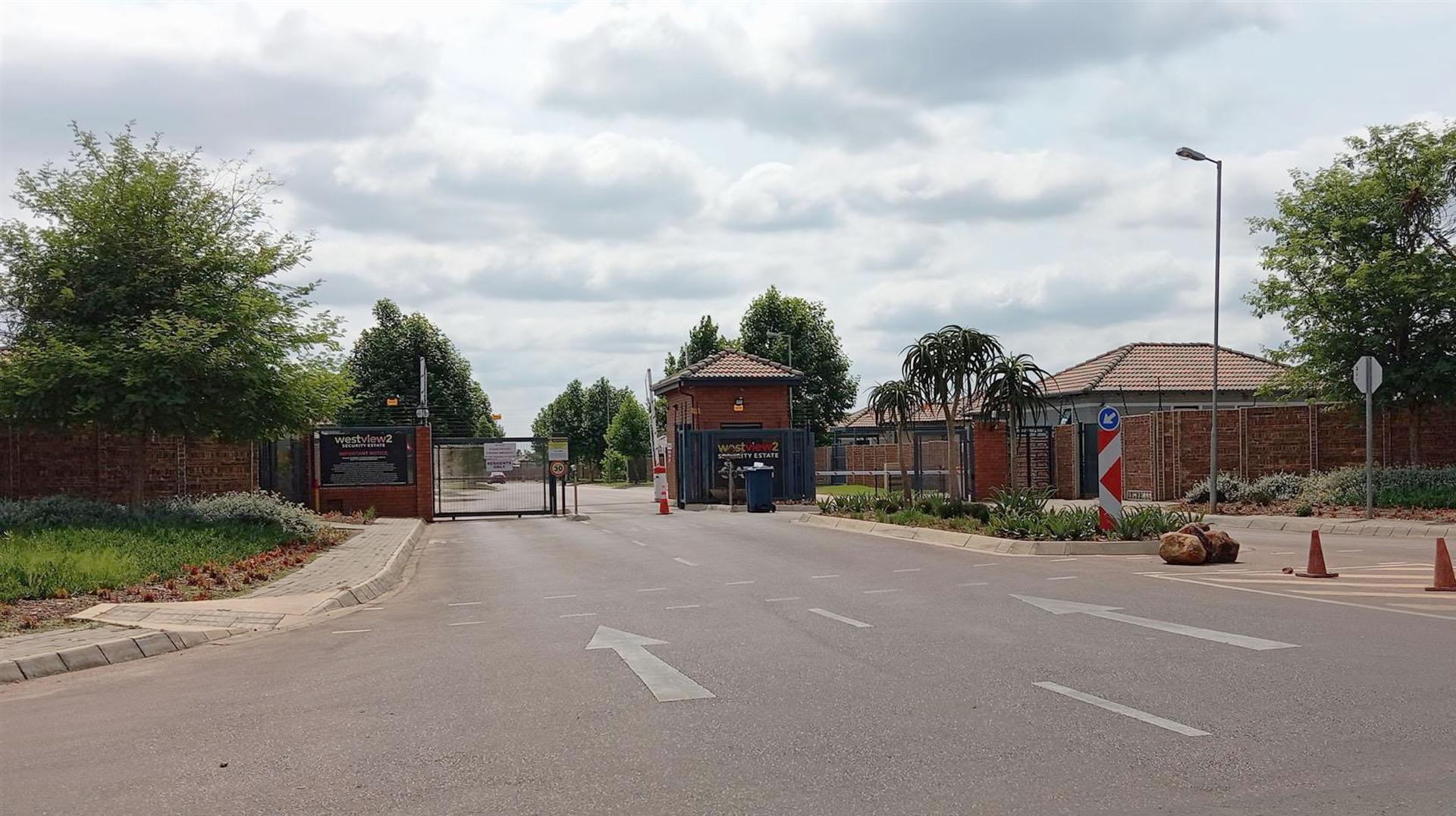 Front View of property in Andeon