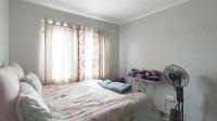 Bed Room 2 - 12 square meters of property in Andeon