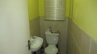 Bathroom 1 - 7 square meters of property in Cosmo City