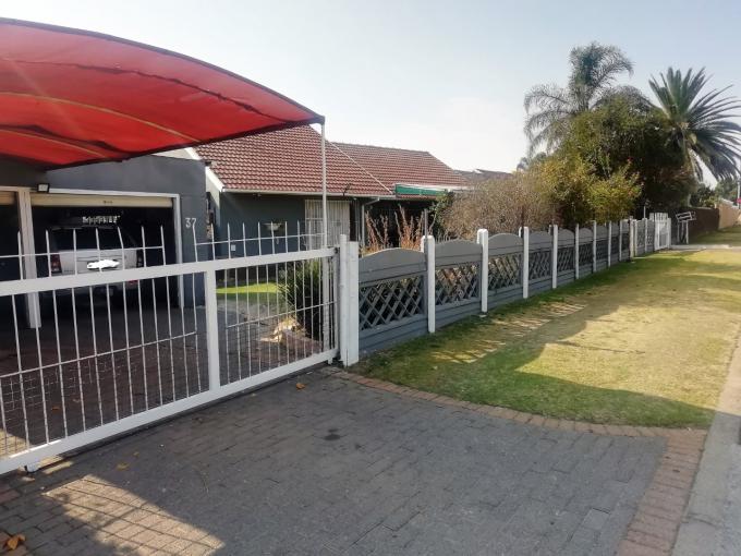 3 Bedroom House for Sale For Sale in Kempton Park - MR524203