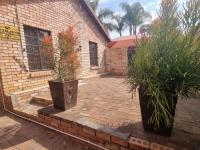 4 Bedroom 2 Bathroom House for Sale for sale in Geelhoutpark