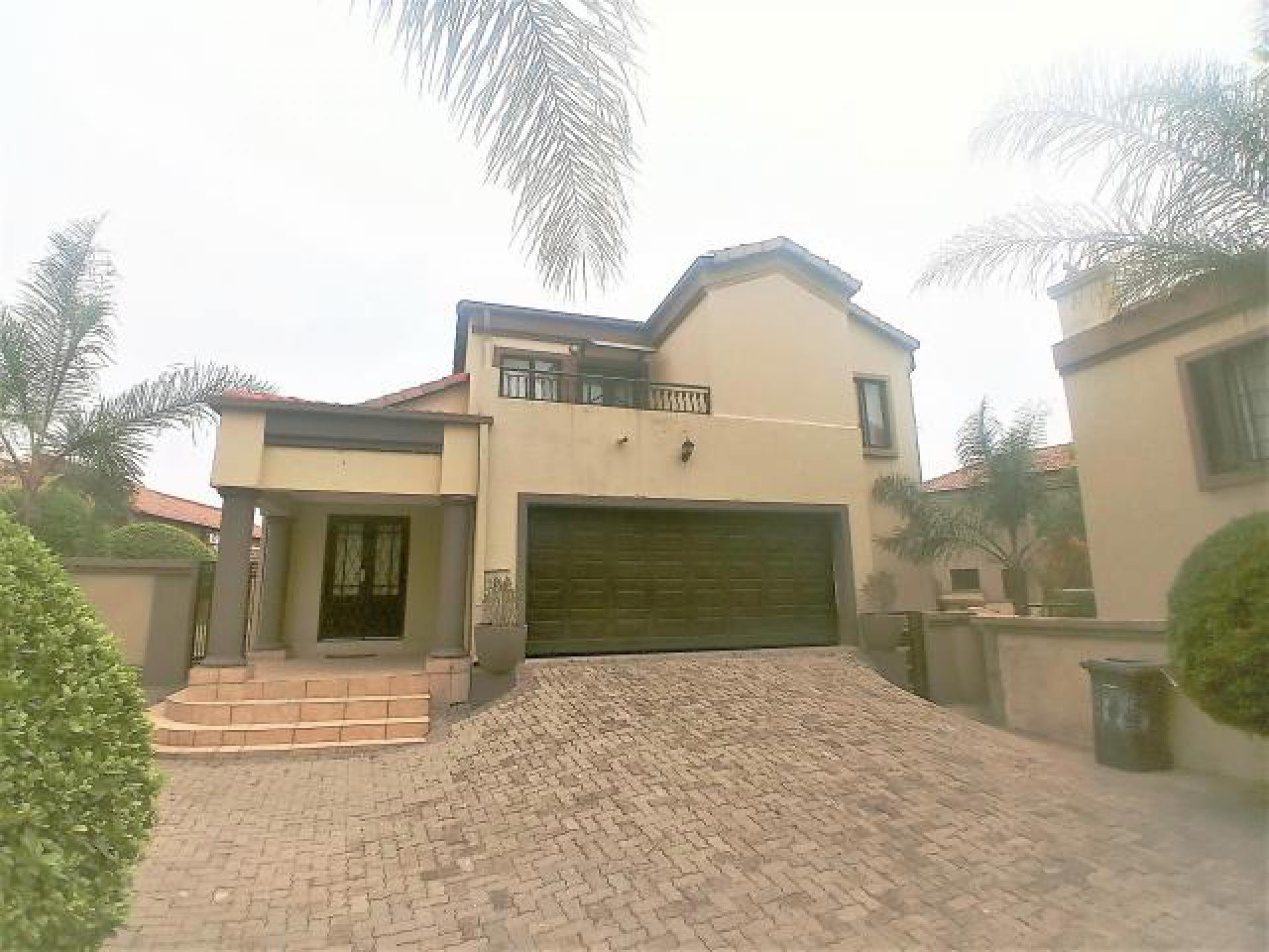  of property in Thatchfield Gardens