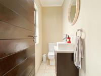  of property in Quellerina