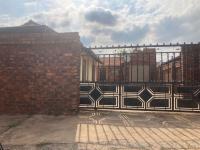 Front View of property in Vosloorus