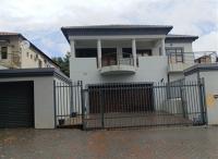 Front View of property in Bedfordview