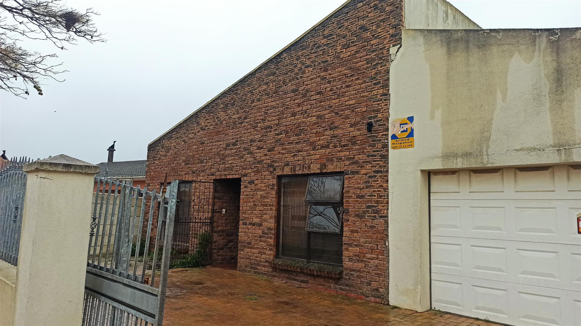 Front View of property in Northpine