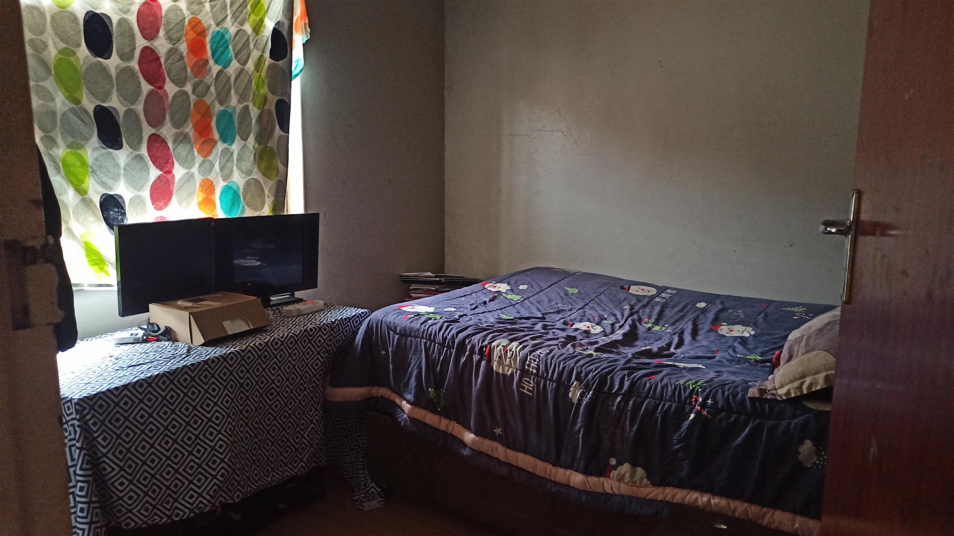 Bed Room 1 - 8 square meters of property in Northpine