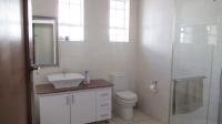 Bathroom 1 - 10 square meters of property in Fairwood