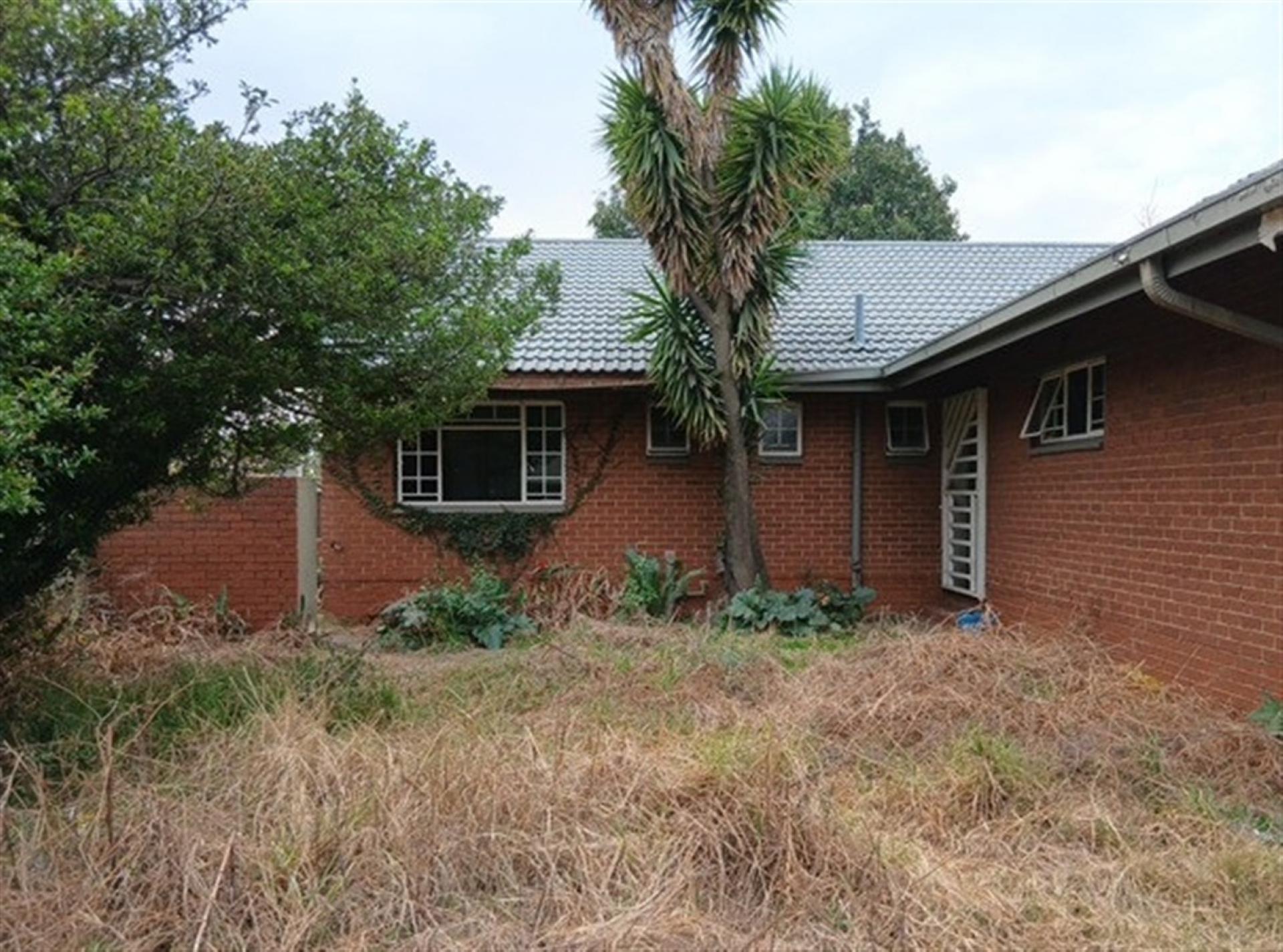 Front View of property in Vaalpark