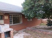 Front View of property in Vaalpark