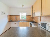 Kitchen of property in Die Hoewes