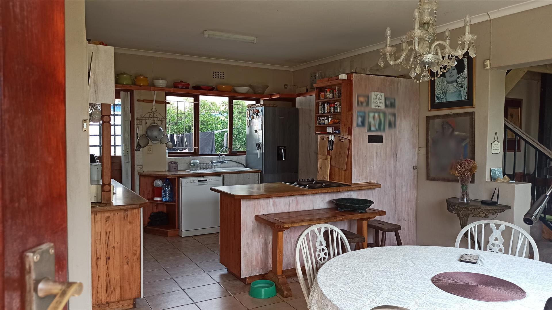 Dining Room - 13 square meters of property in Lakeside (Capetown)