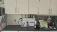 Kitchen - 25 square meters of property in Lakeside (Capetown)