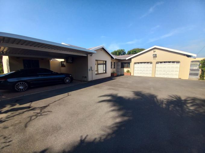 3 Bedroom House for Sale For Sale in Woodhaven MR525818