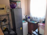 Kitchen of property in Mohlakeng