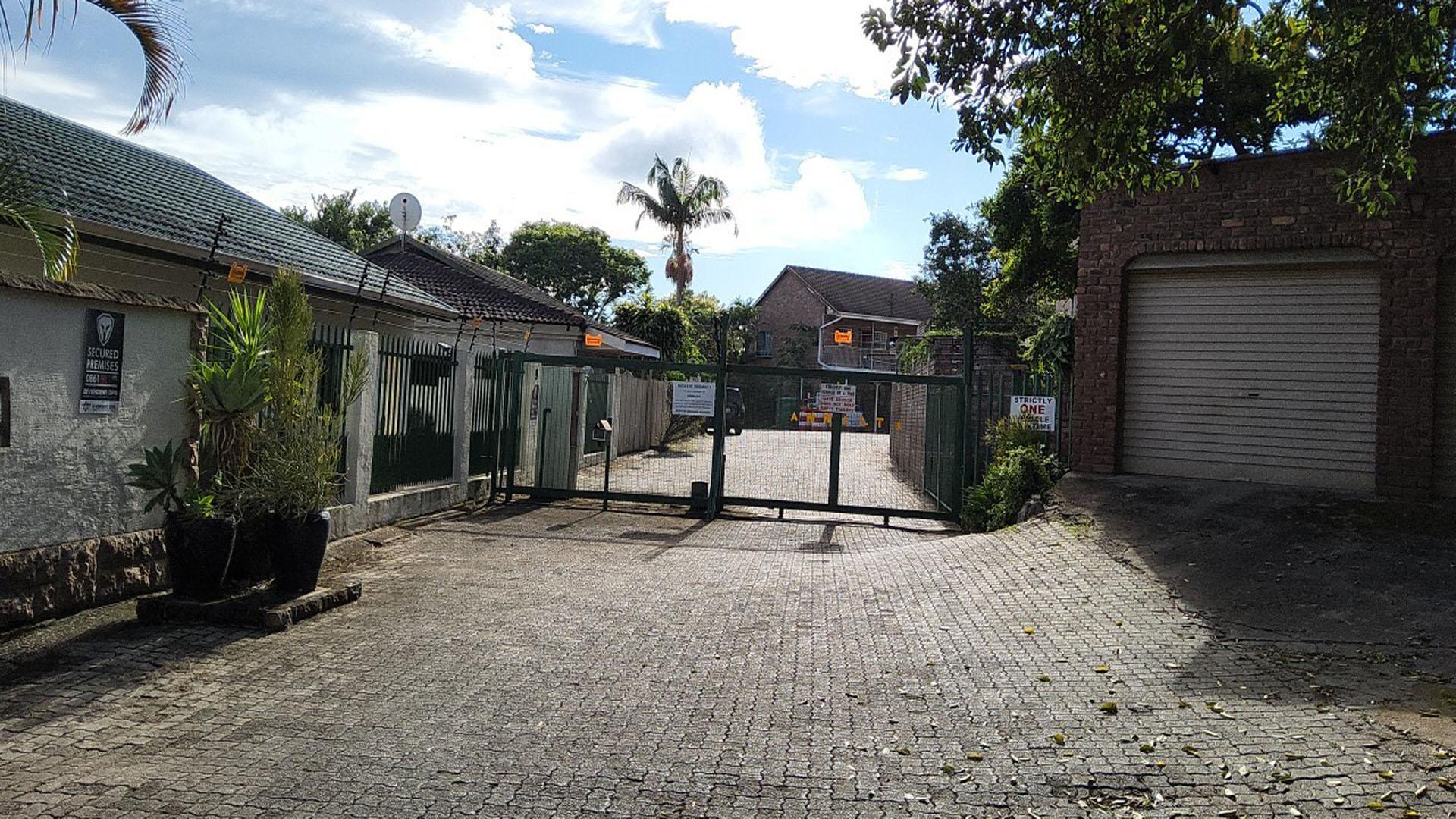 Front View of property in White River