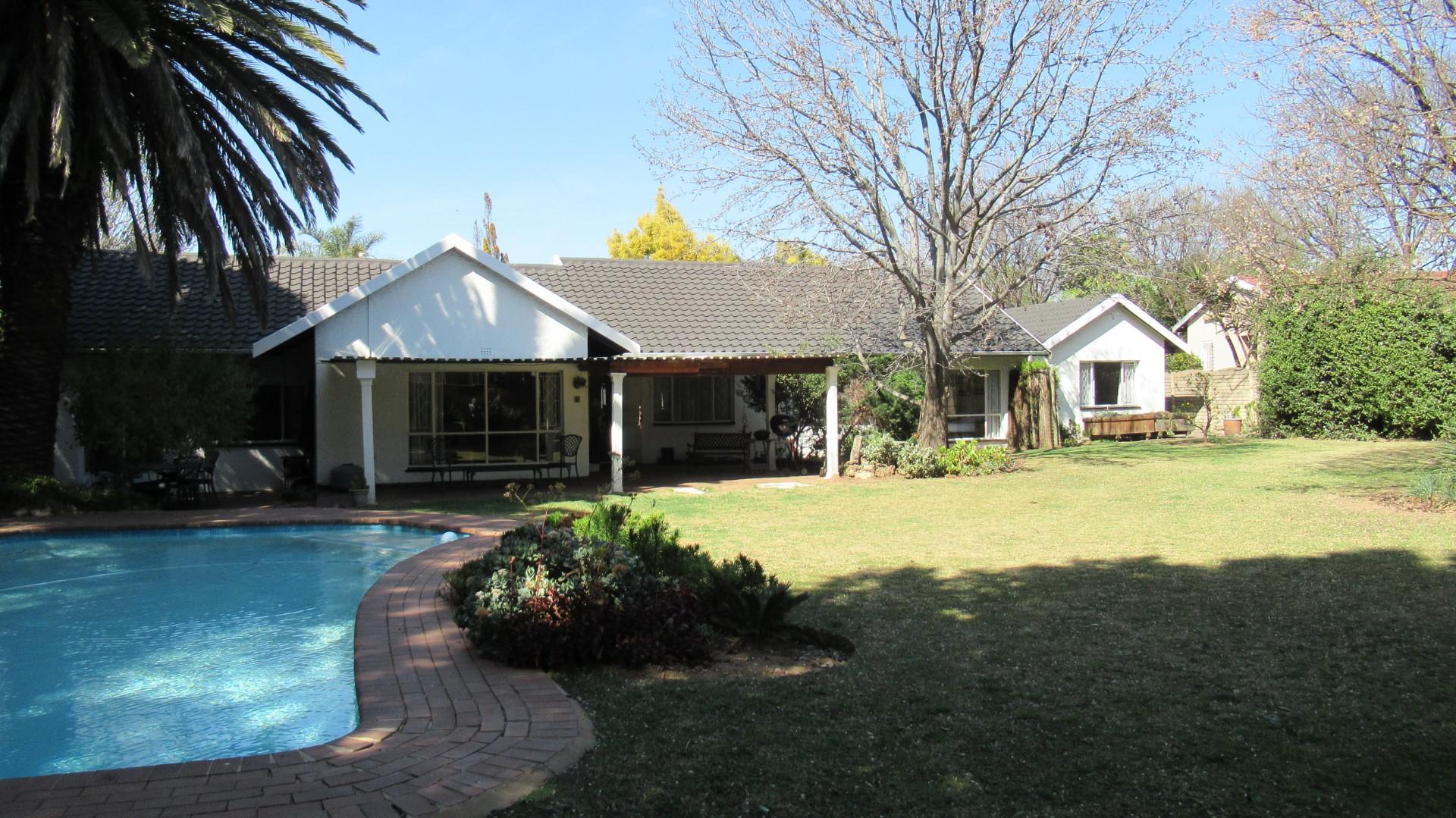 Backyard of property in Kempton Park