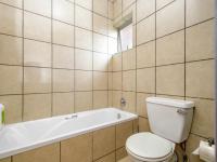 Bathroom 1 - 6 square meters of property in Esther Park