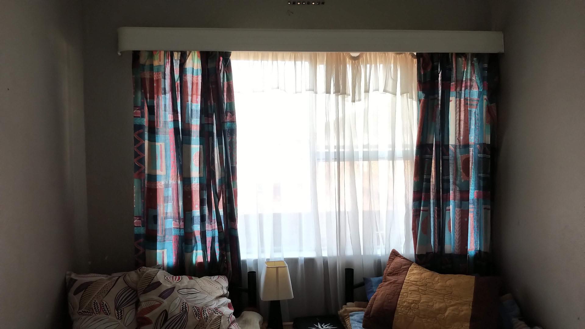 Bed Room 1 - 10 square meters of property in Primrose