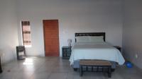 Main Bedroom - 42 square meters of property in Vaalmarina