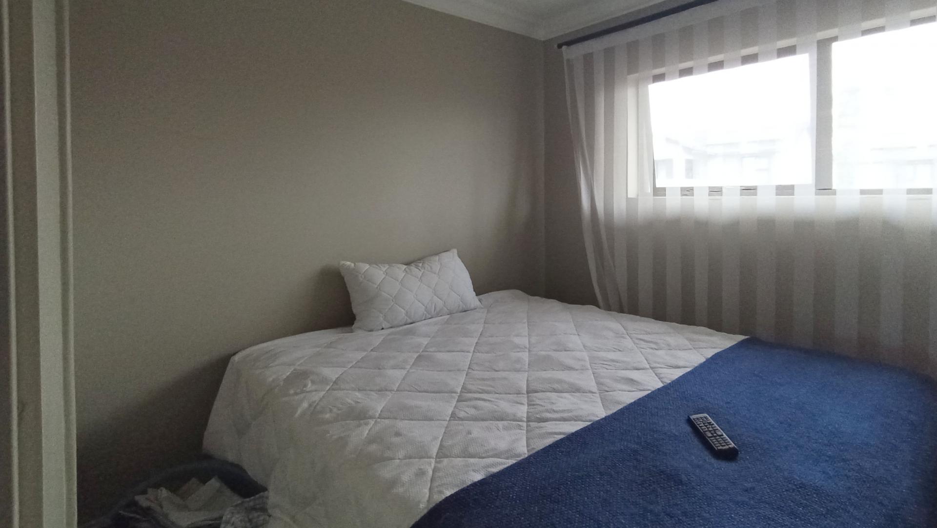 Bed Room 2 - 8 square meters of property in Kyalami Hills