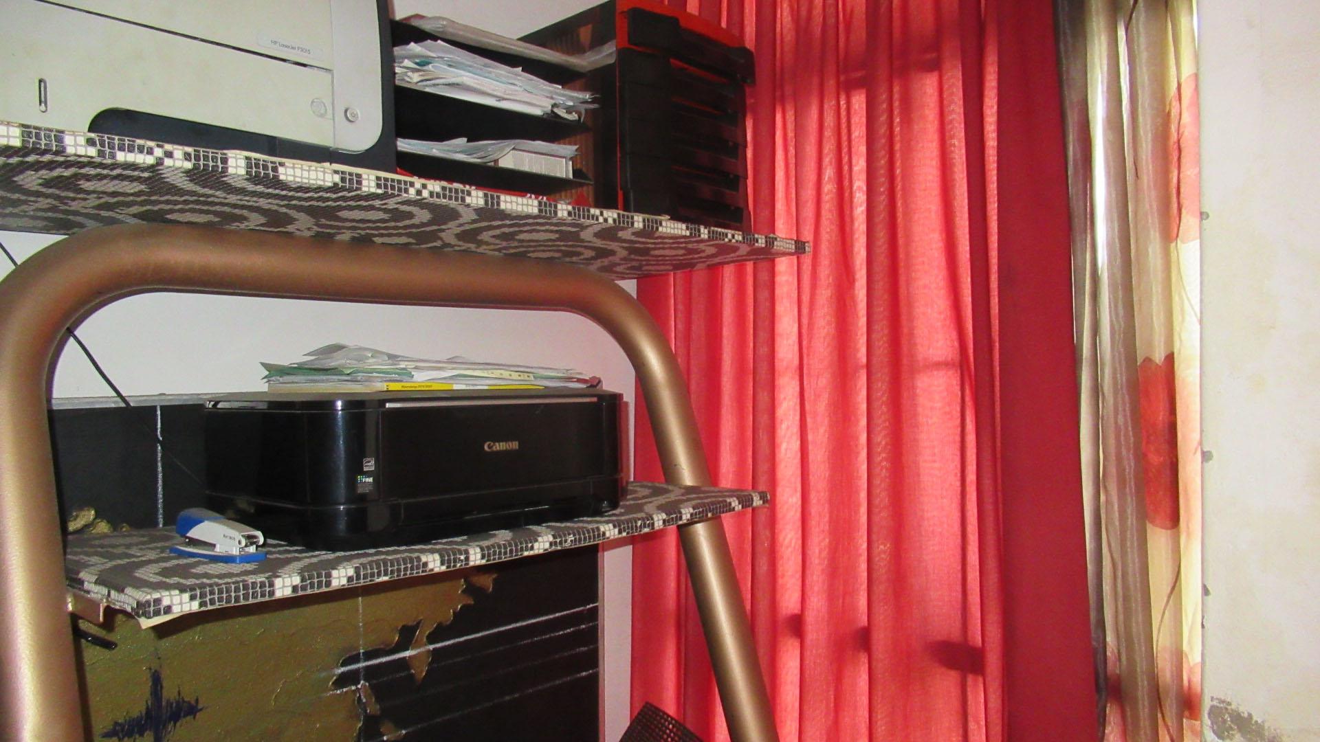 Lounges - 46 square meters of property in Emalahleni (Witbank) 