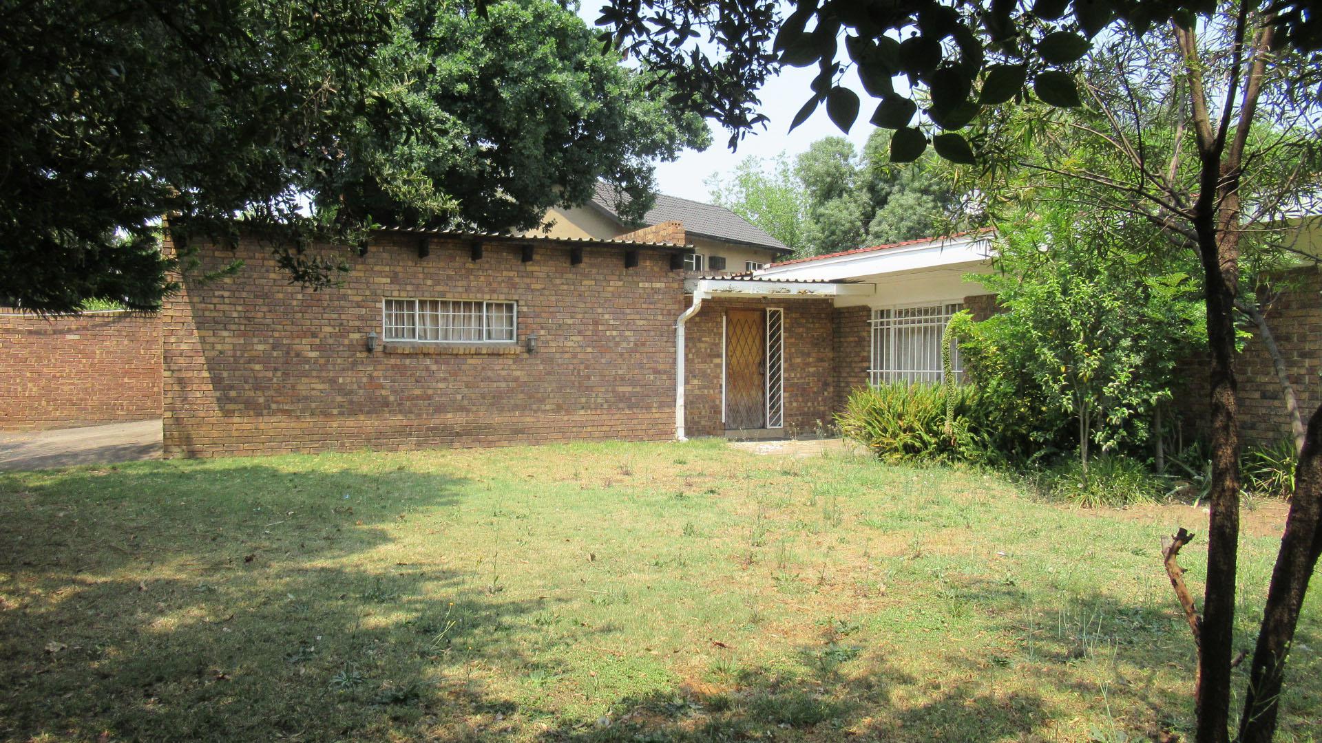 Front View of property in Emalahleni (Witbank) 