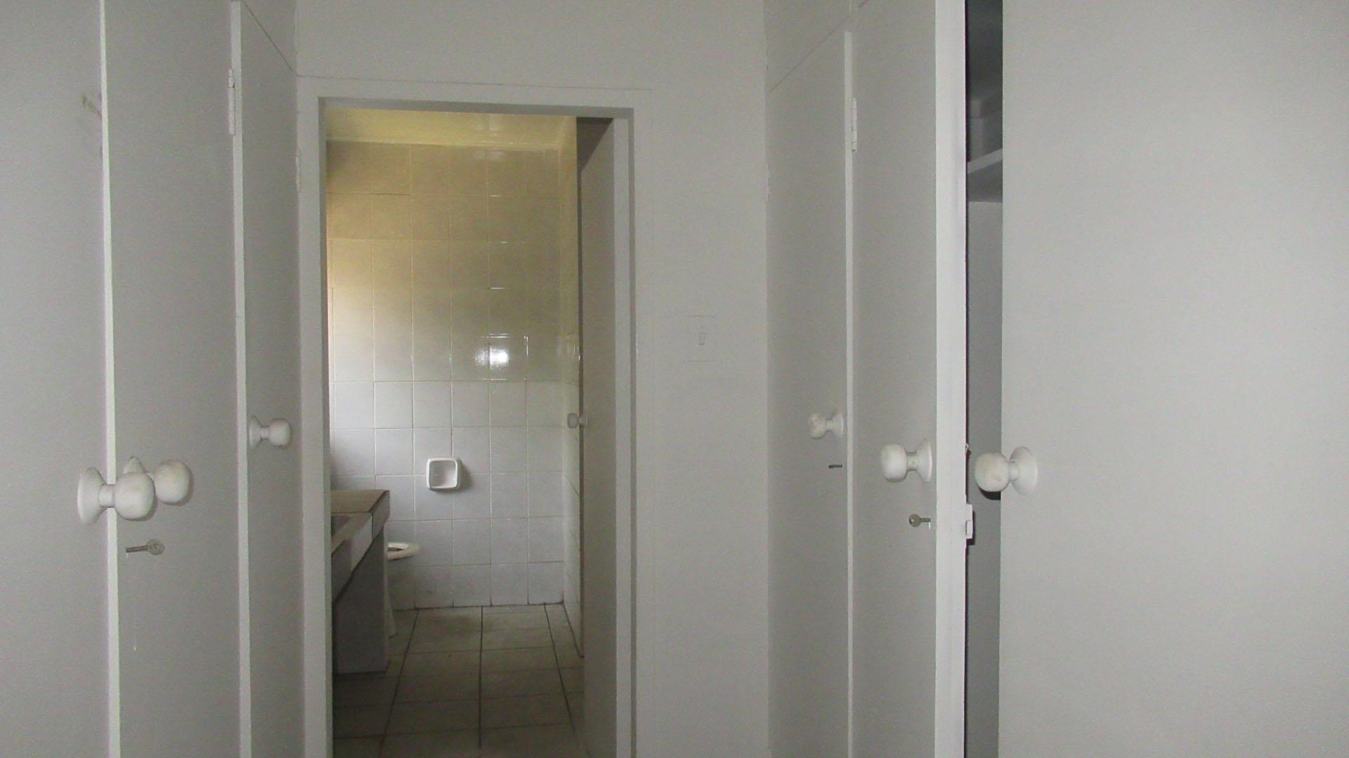 Rooms - 21 square meters of property in Emalahleni (Witbank) 