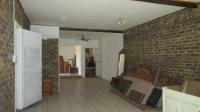 Lounges - 46 square meters of property in Emalahleni (Witbank) 