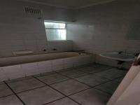 Bathroom 1 - 8 square meters of property in Emalahleni (Witbank) 