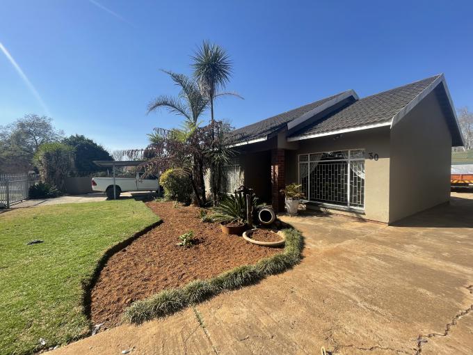 4 Bedroom House for Sale For Sale in Delmas - MR526342