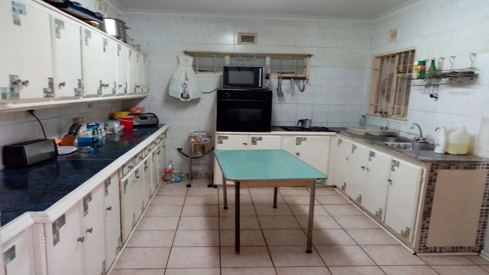 Kitchen - 40 square meters of property in Grootvlei