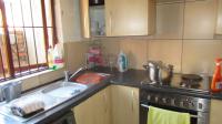 Kitchen - 10 square meters of property in Vorna Valley