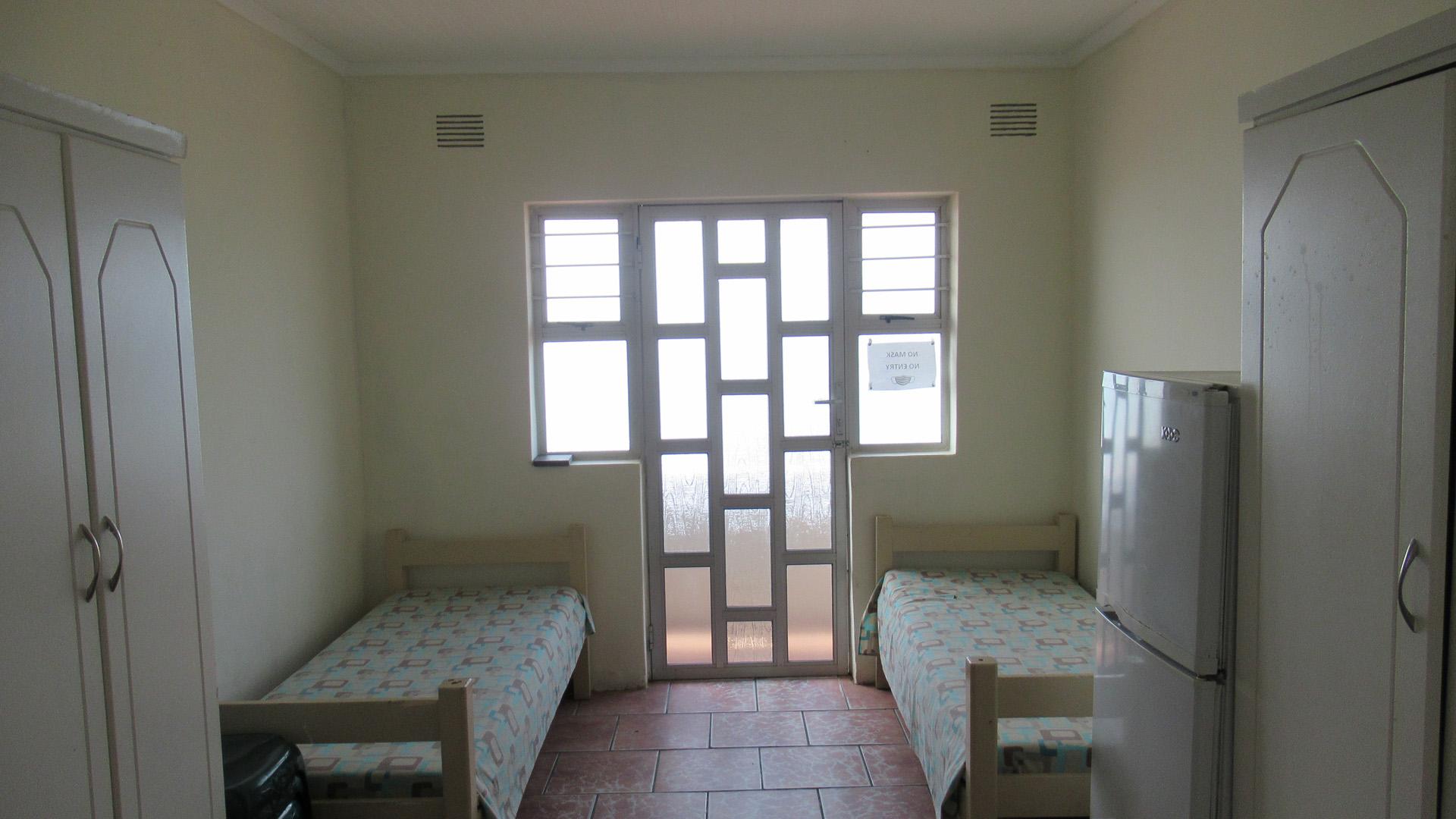 Bed Room 2 - 13 square meters of property in Park Rynie