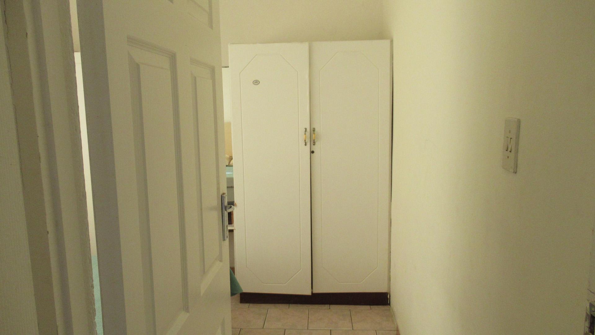 Bed Room 5+ - 50 square meters of property in Park Rynie